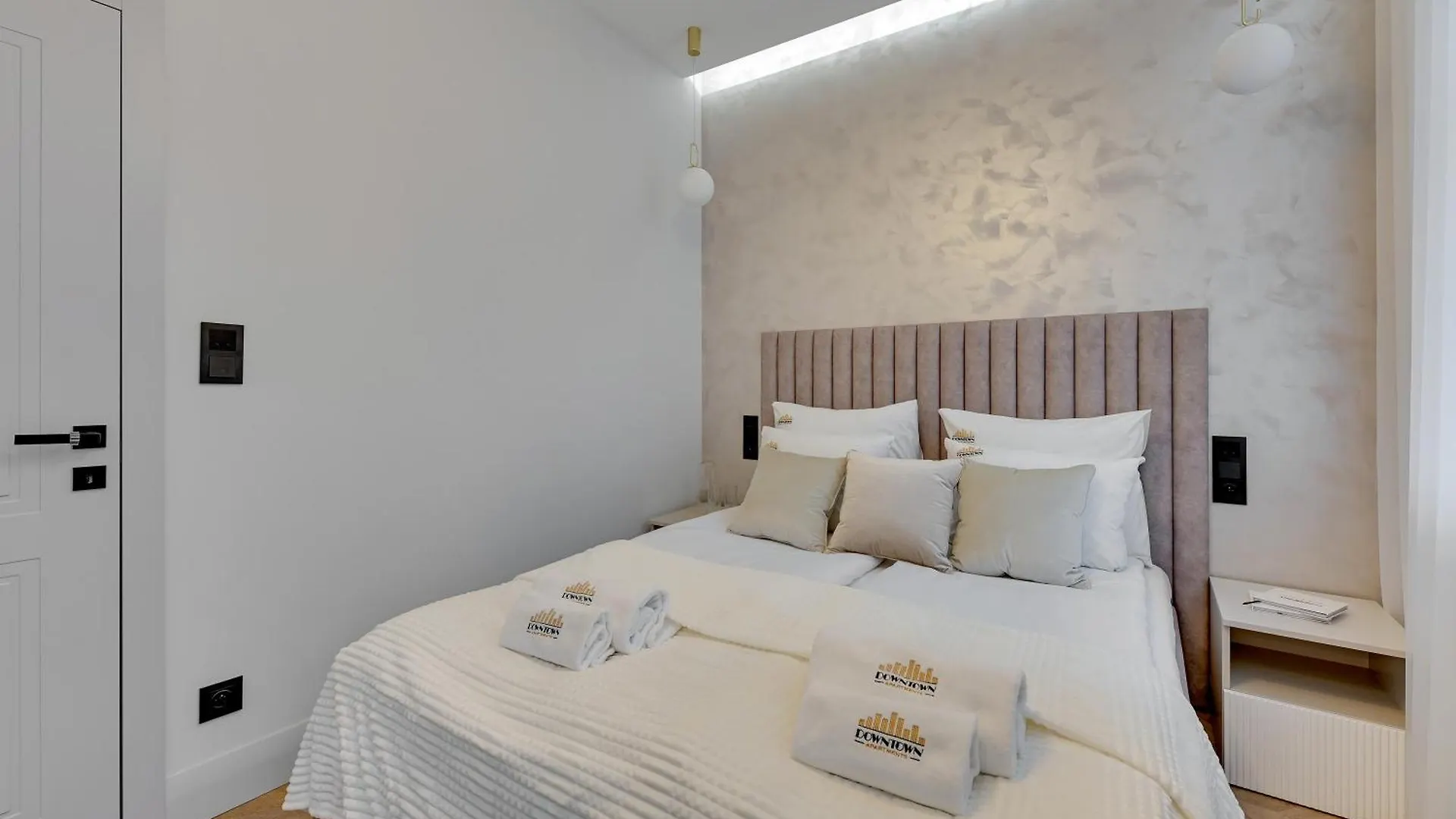 Old Town Szeroka Suites By Downtown Apartments 그단스크